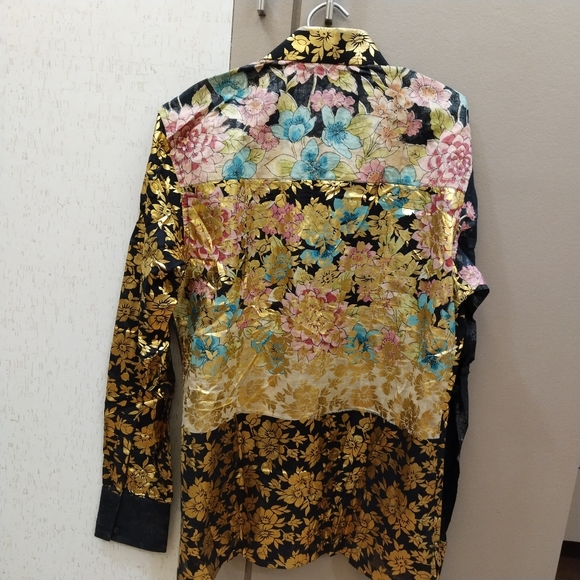 Designer make theme shirt - Picture 3 of 3